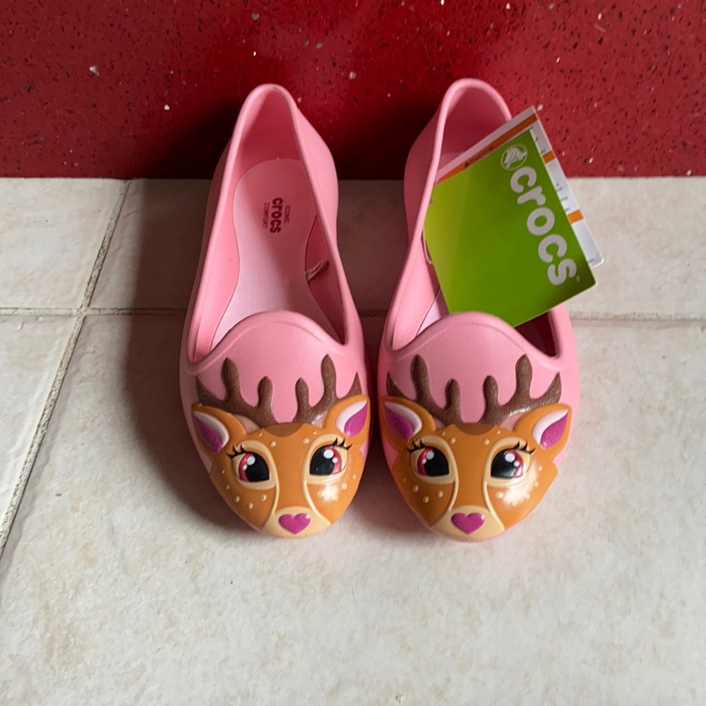 Pinks Deer Crocs NWT